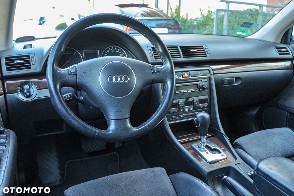 Audi A4 Avant - 9