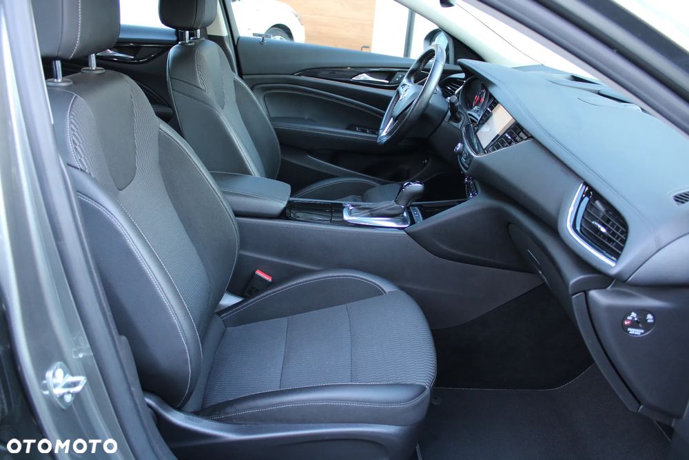 Opel Insignia CT 1.5 T Elite S&S - 26