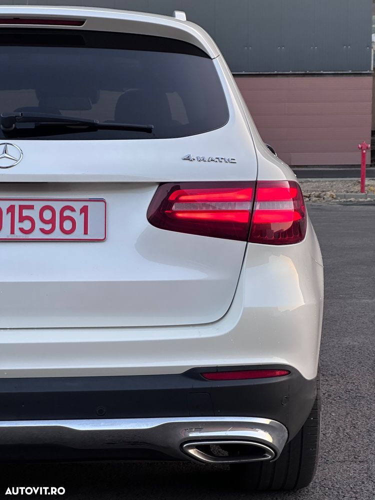 Mercedes-Benz GLC 250 4MATIC 9G-TRONIC Exclusive - 29