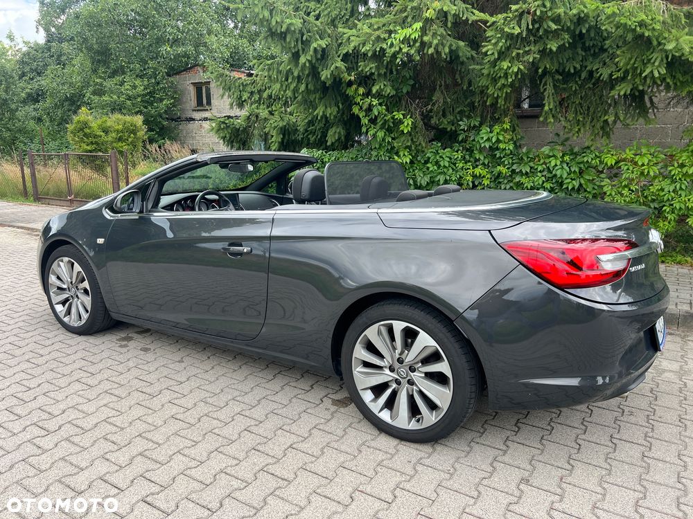 Opel Cascada - 32
