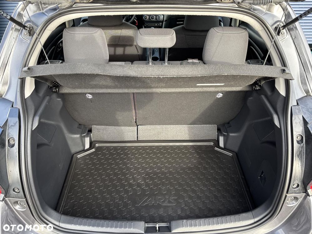 Toyota Yaris - 19