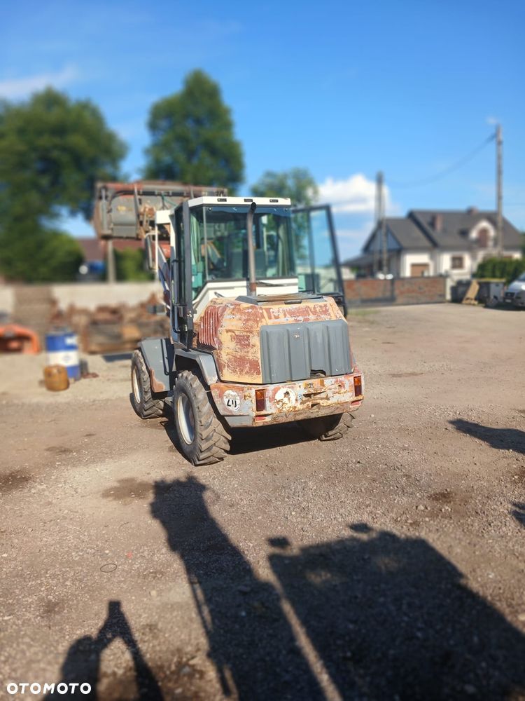 Liebherr L506 - 9