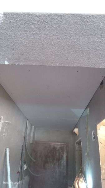 Andar T2 Alhos Vedros na Moita com logradouro remodelado - Grande imagem: 4/9