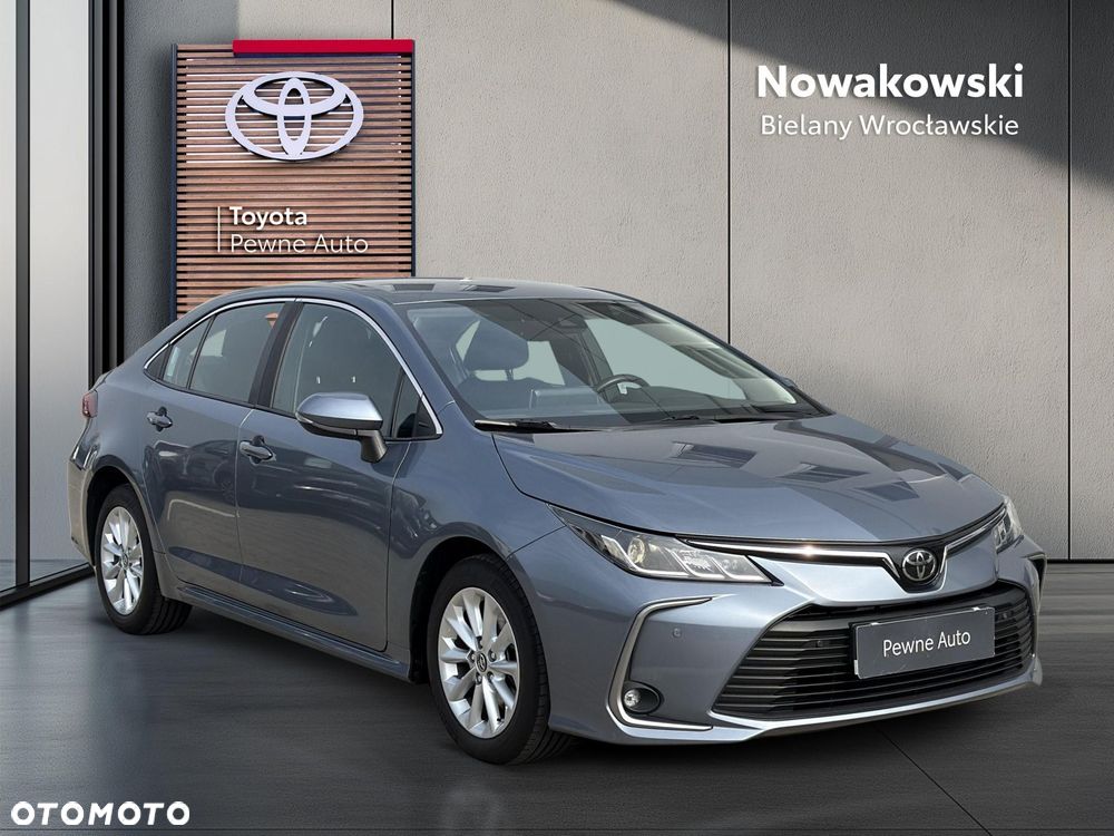 Toyota Corolla - 30