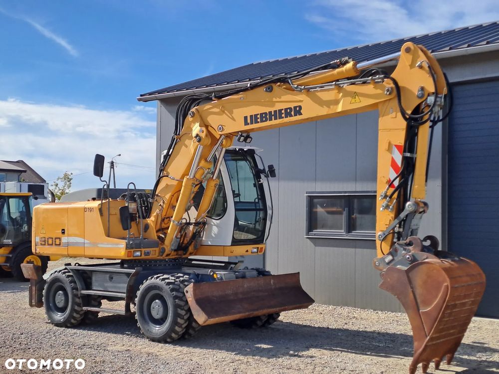 Liebherr A900 C PŁUG I PODPORY Z NIEMIEC SUPER STAN / 314 / 316 / 904 / 914 / 916 / 918 / 920 - 9