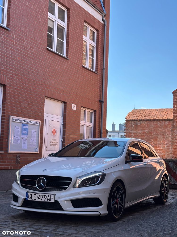 Mercedes-Benz Klasa A 200 CDI (BlueEFFICIENCY) 7G-DCT AMG Sport - 4