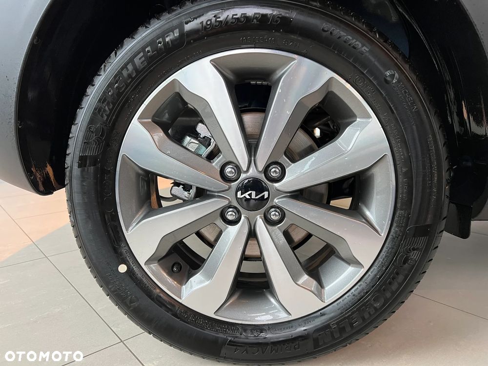 Kia Stonic 1.2 M - 8
