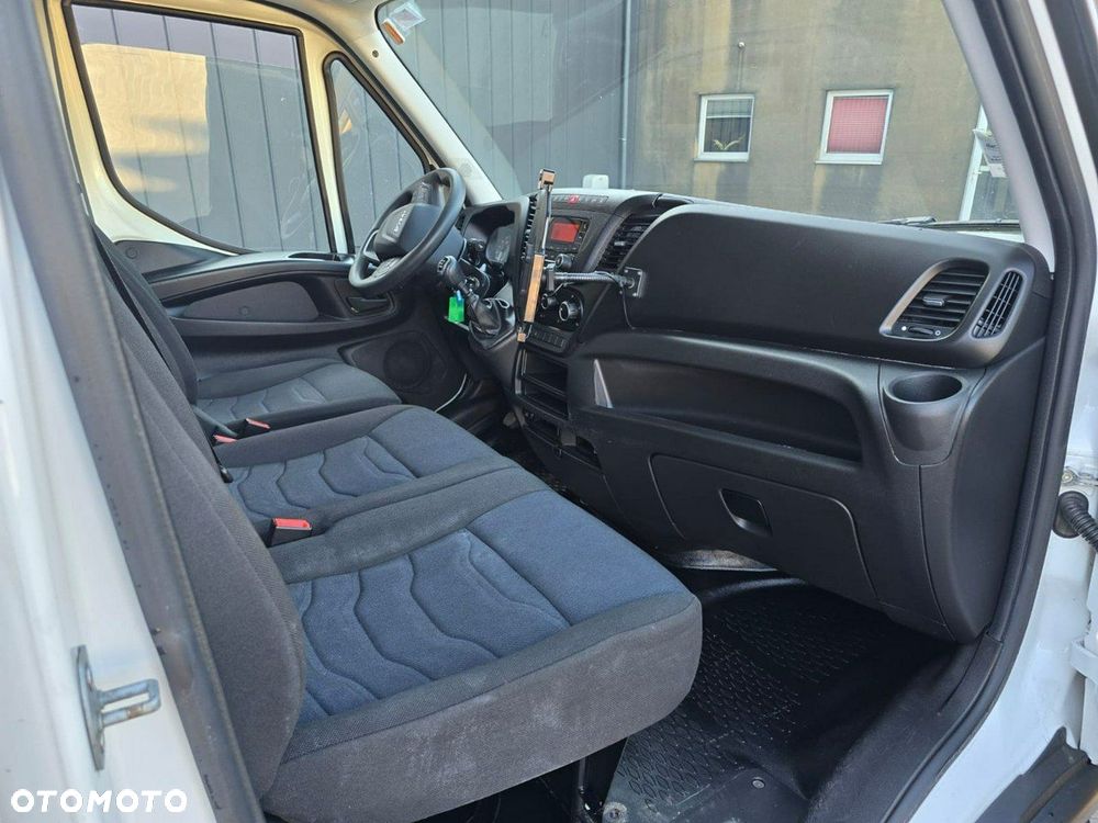 Iveco Daily 35C16 V - 13