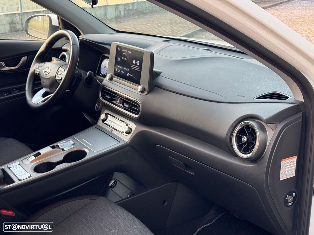 Hyundai Kauai 39 kWh Premium - 28