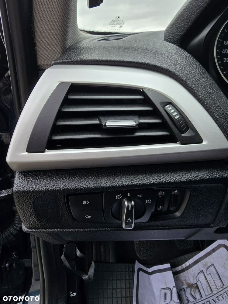 BMW Seria 1 - 21