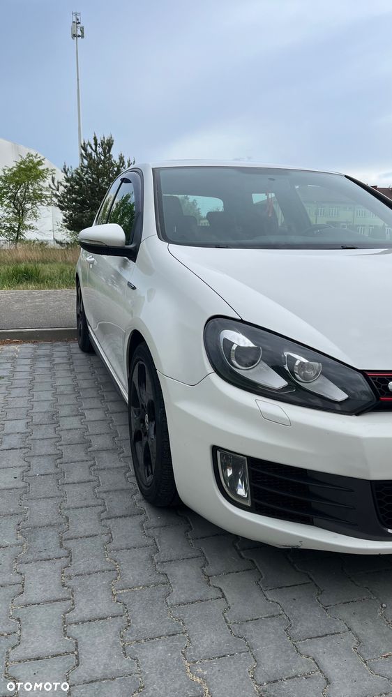 Volkswagen Golf - 9
