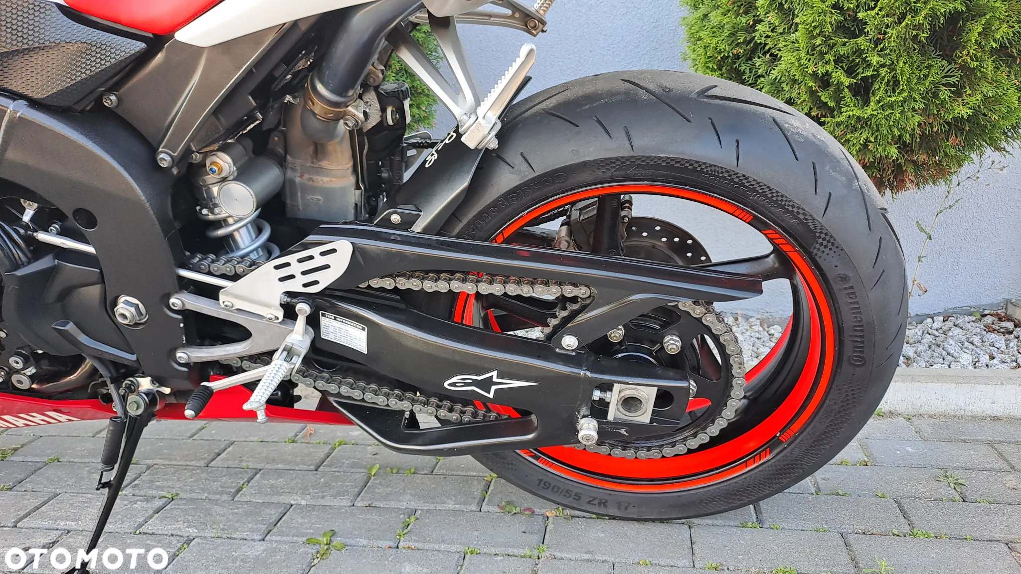 Yamaha R1 - 39