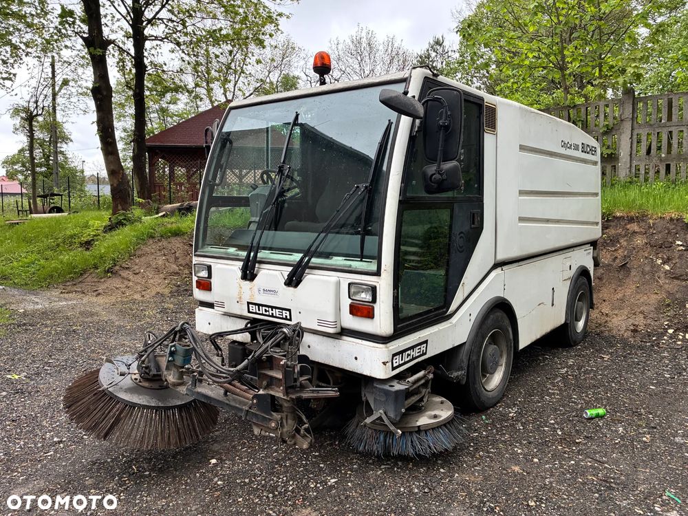 Inny Bucher CityCat 5000 - 2
