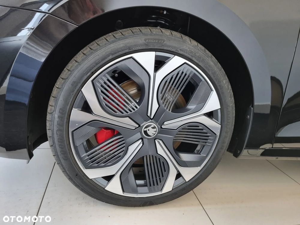 Skoda Octavia 2.0 TSI RS DSG - 17