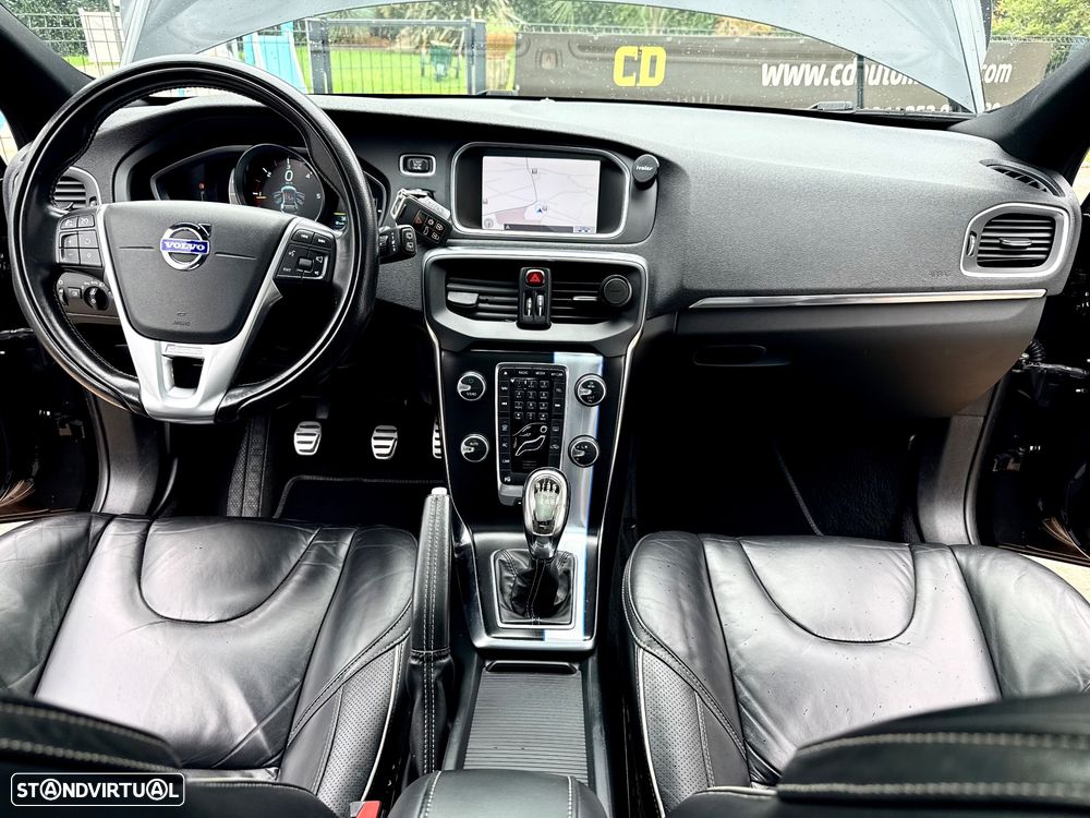 Volvo V40 1.6 D2 R-Design - 54