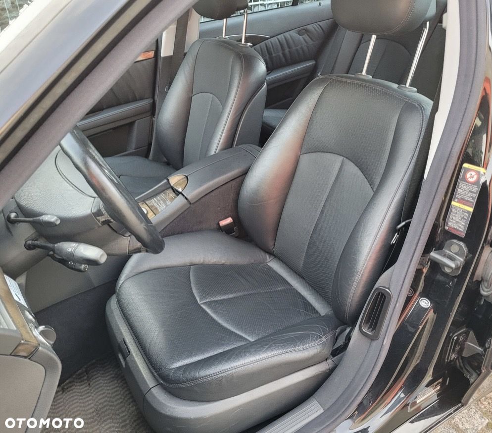 Mercedes-Benz Klasa E - 22