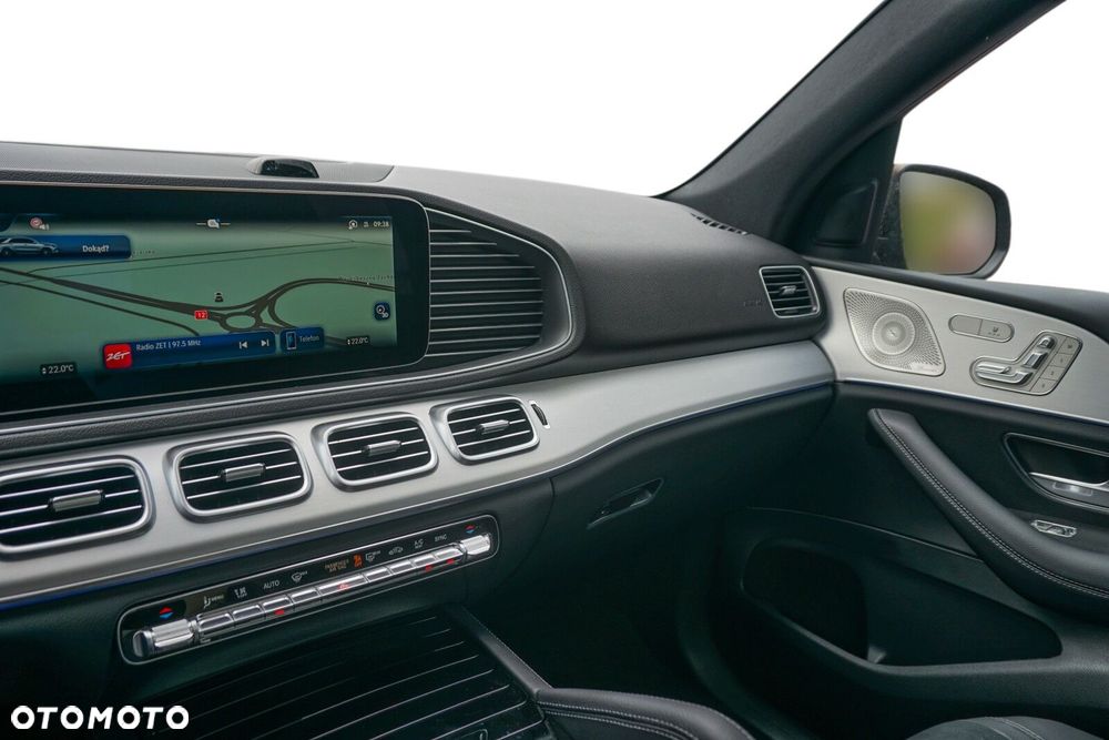 Mercedes-Benz GLE - 12