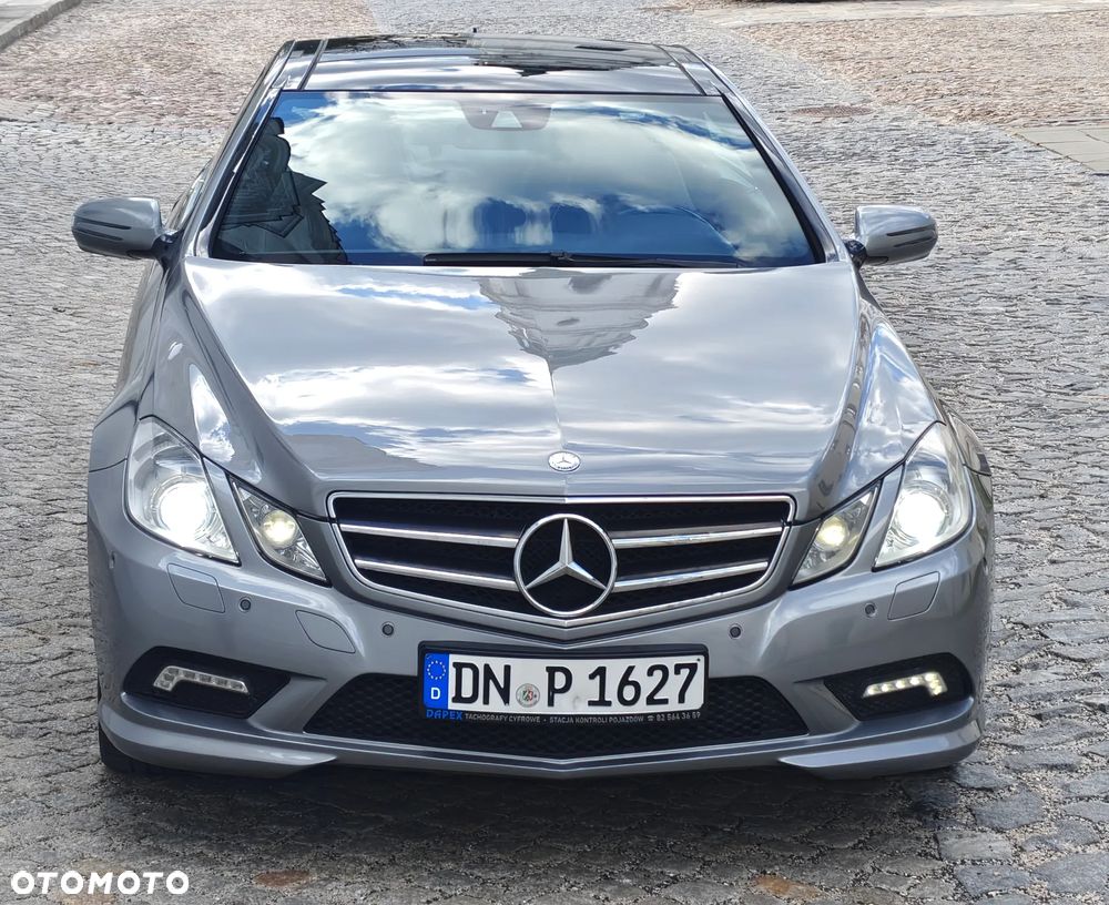 Mercedes-Benz Klasa E 350 CDI DPF BlueEFFICIENCY 7G-TRONIC Avantgarde - 23