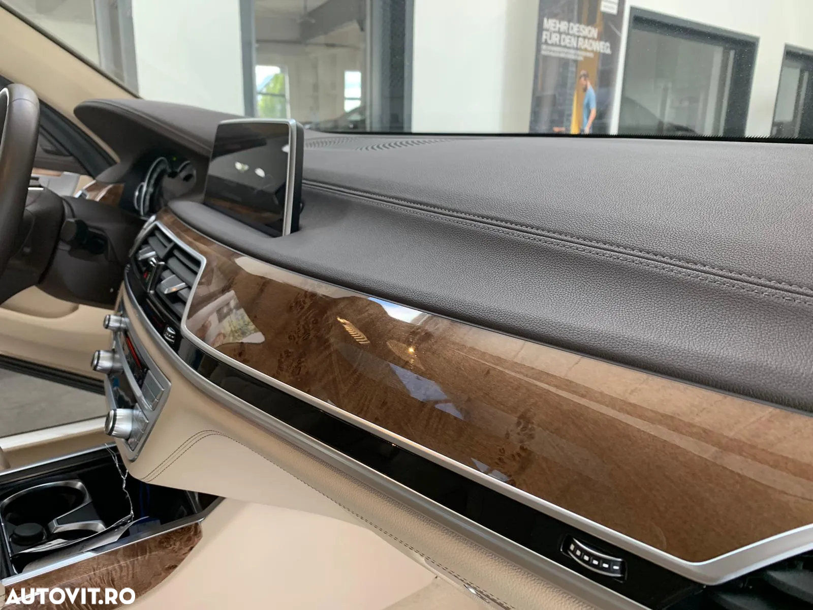 BMW Seria 7 740Ld xDrive - 11