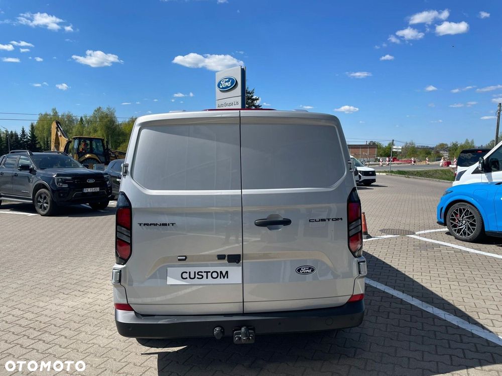 Ford Transit Custom - 12