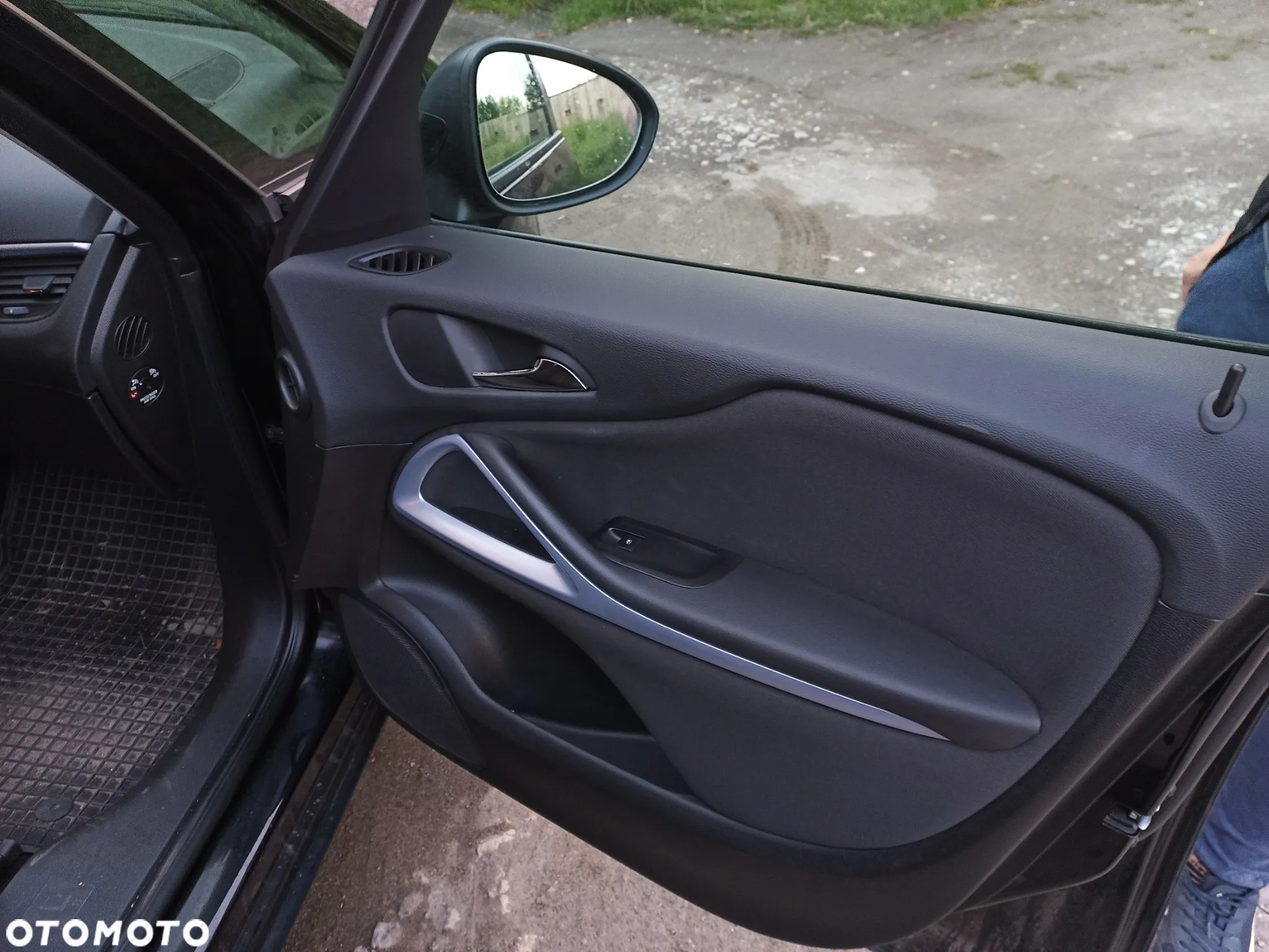 Opel Zafira 2.0 CDTI Enjoy - 17