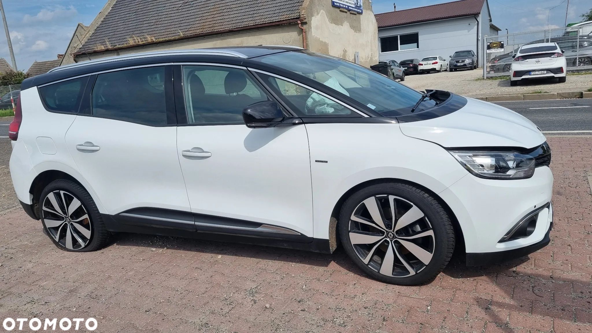 Renault Grand Scenic Gr 1.7 Blue dCi Zen - 1