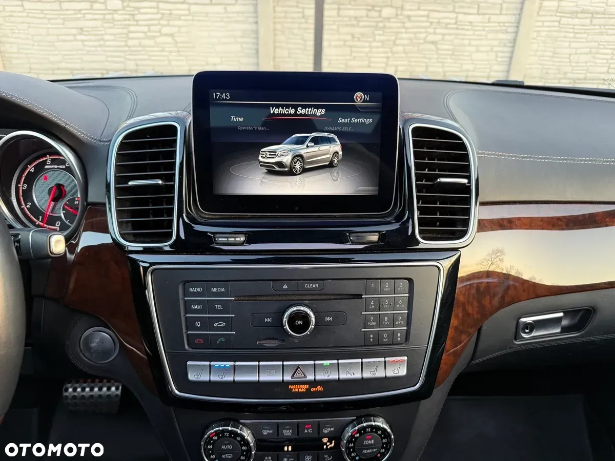 Mercedes-Benz GLS AMG 63 4-Matic - 22