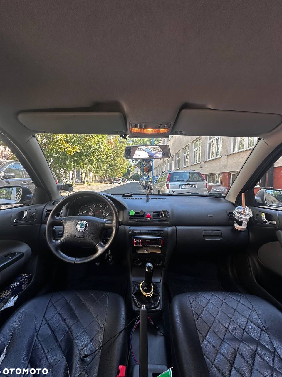 Skoda Octavia 1.6 Classic - 12