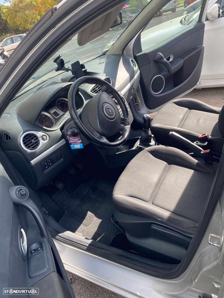 Renault Clio 1.5 dCi Dynamique - 2