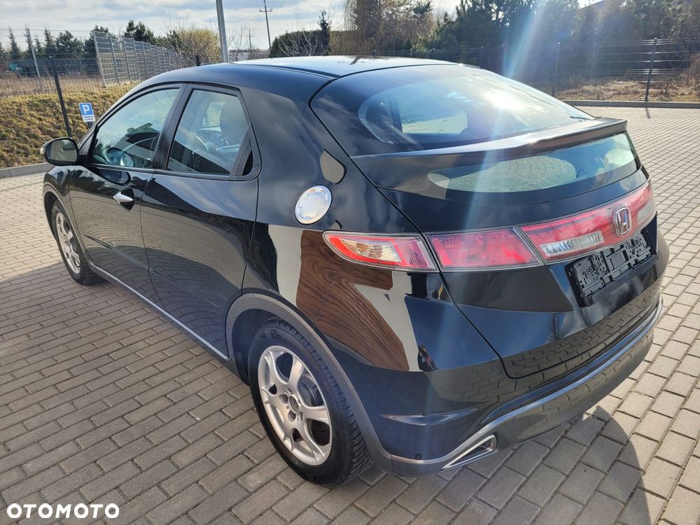 Honda Civic 1.4 i-VTEC Comfort - 8