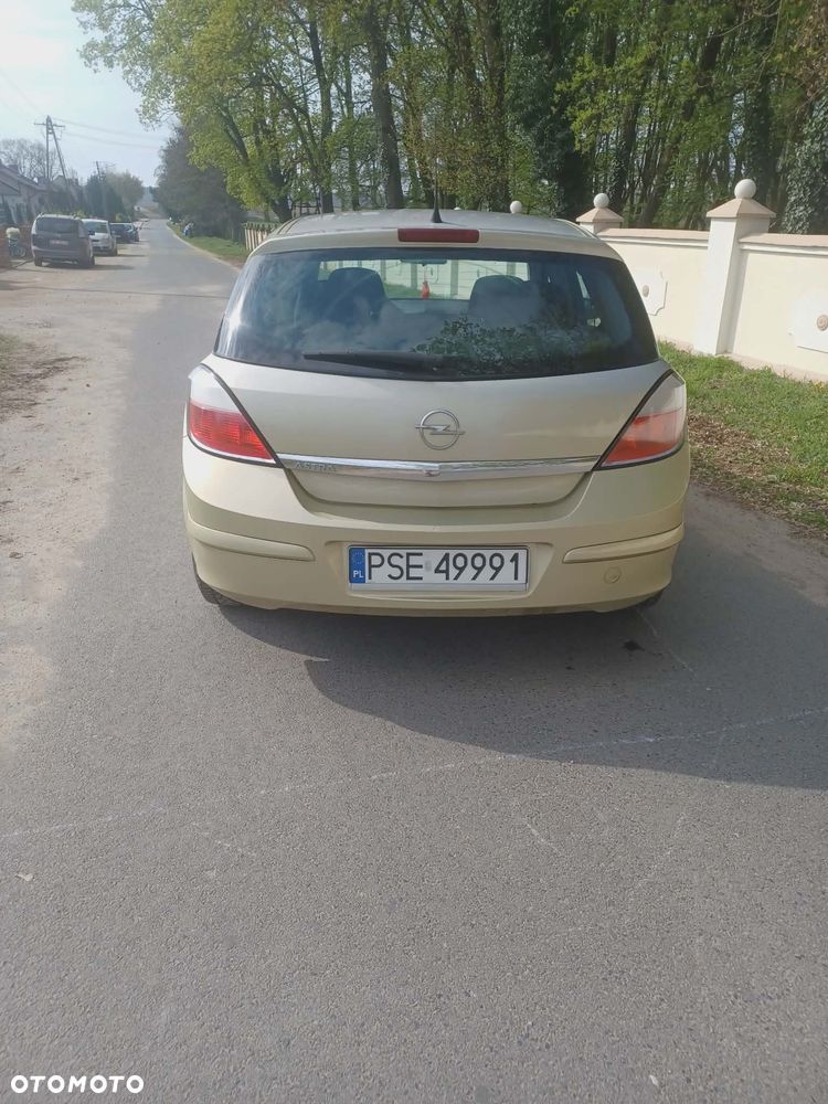 Opel Astra 1.4 Start - 4