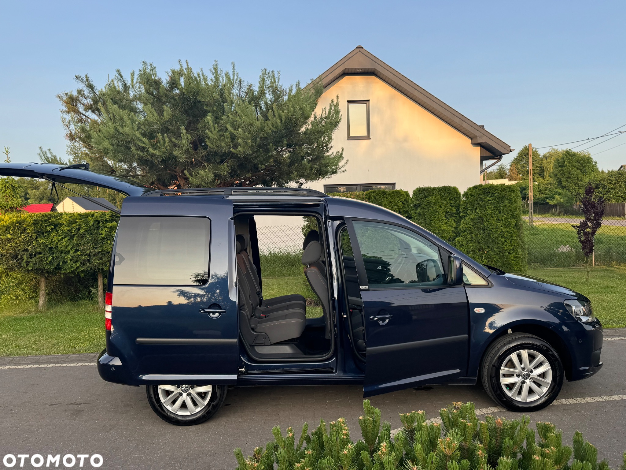 Volkswagen Caddy - 14