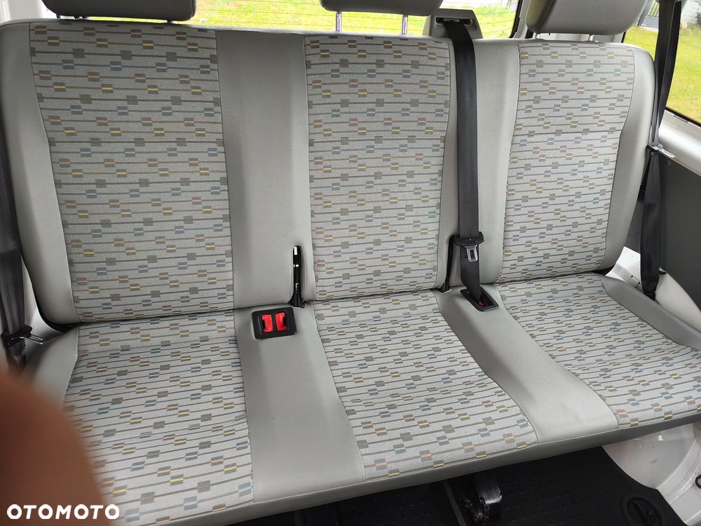 Volkswagen Transporter - 33