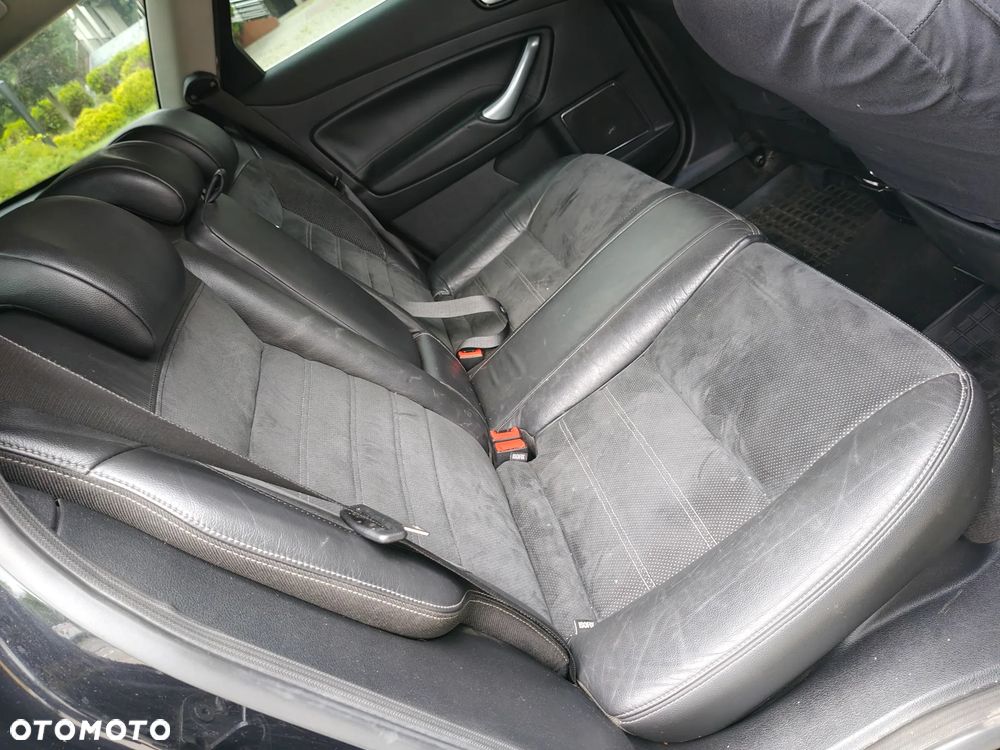 Ford Mondeo 2.0 TDCi Titanium S - 18
