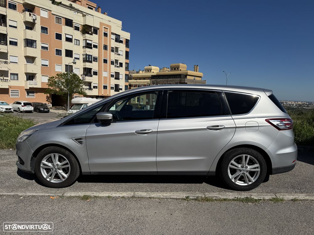 Ford S-Max 2.0 TDCi Titanium - 4