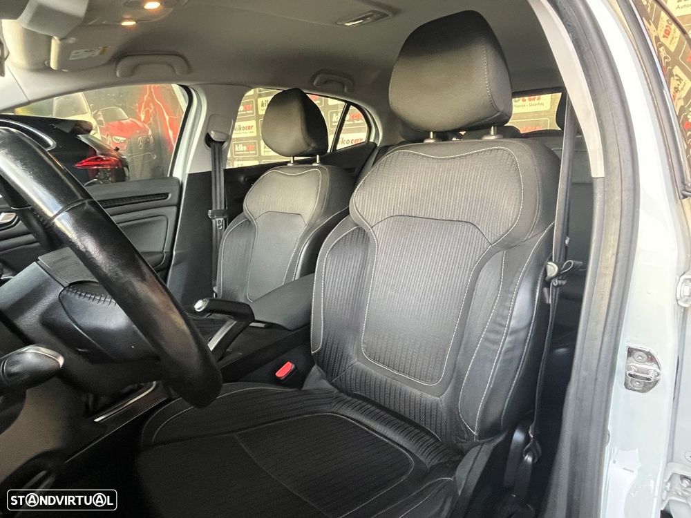 Renault Mégane 1.5 dCi Dynamique - 18