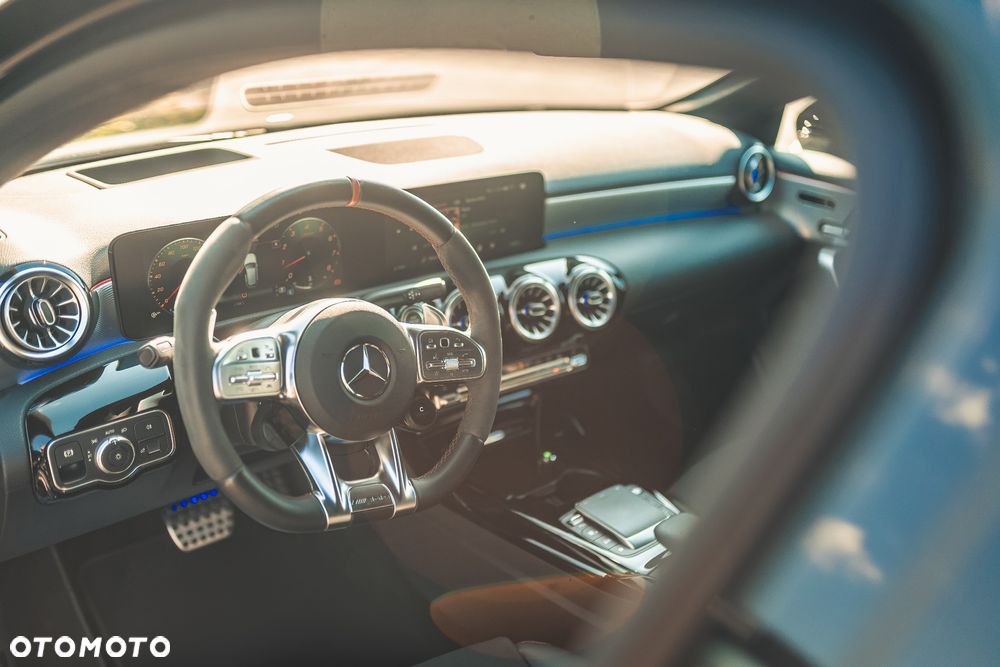 Mercedes-Benz Klasa A 35 AMG 4-Matic 7G-DCT - 13