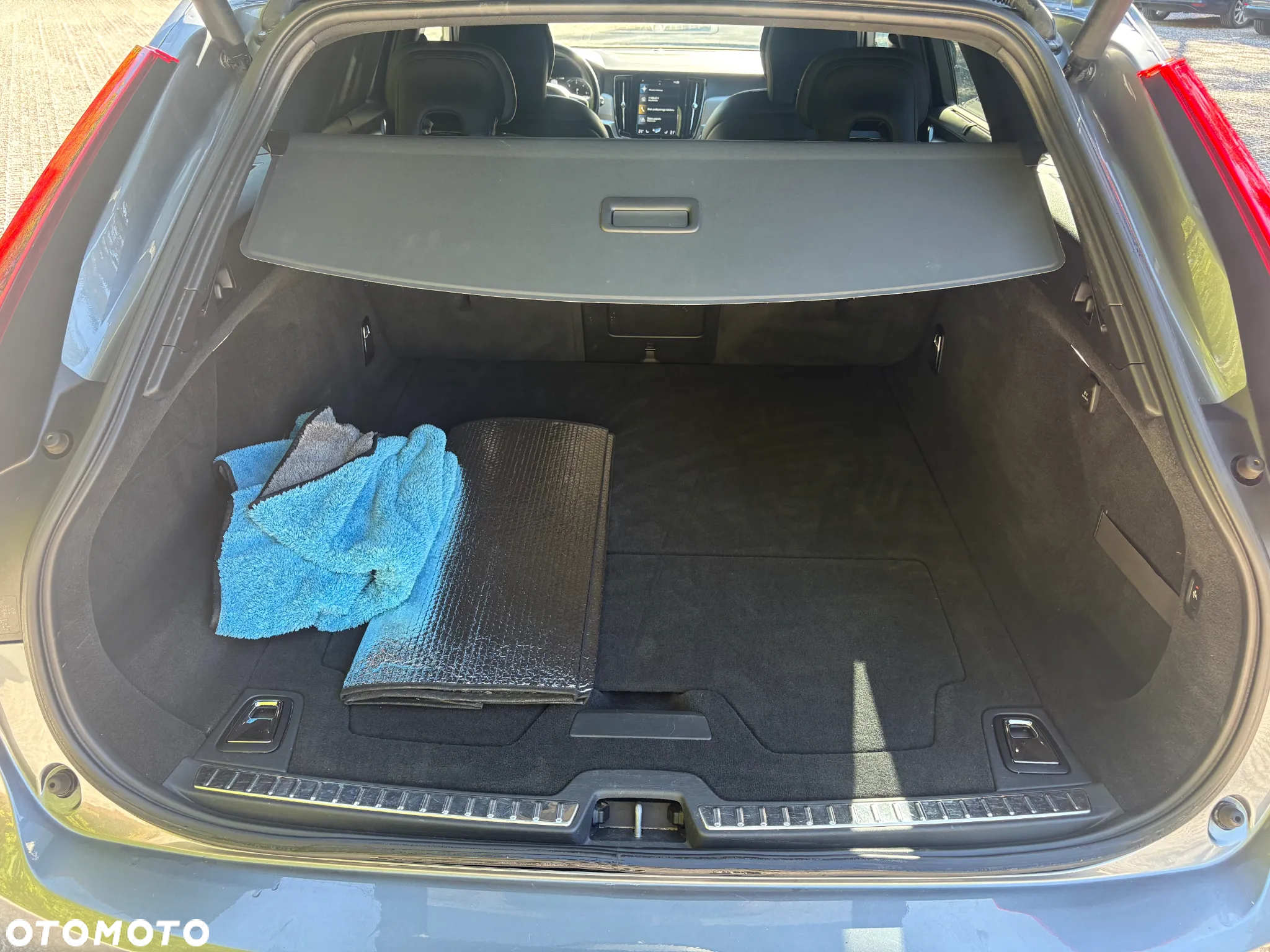 Volvo V90 D4 Geartronic R Design - 21