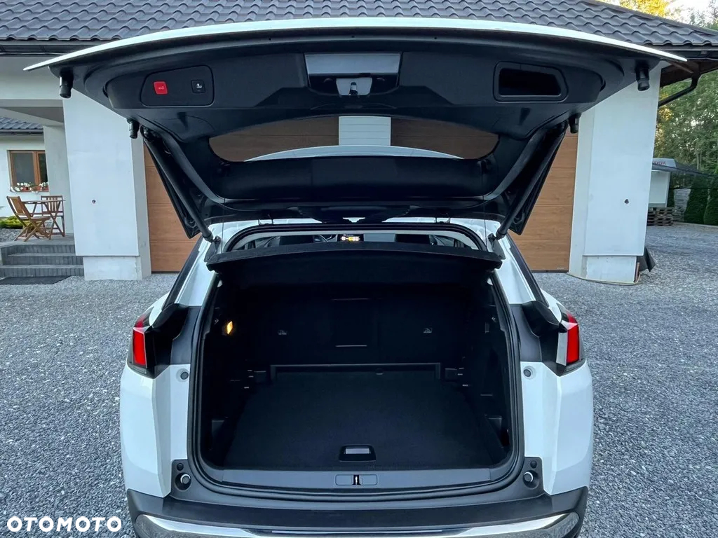 Peugeot 3008 1.2 PureTech Allure S&S - 37