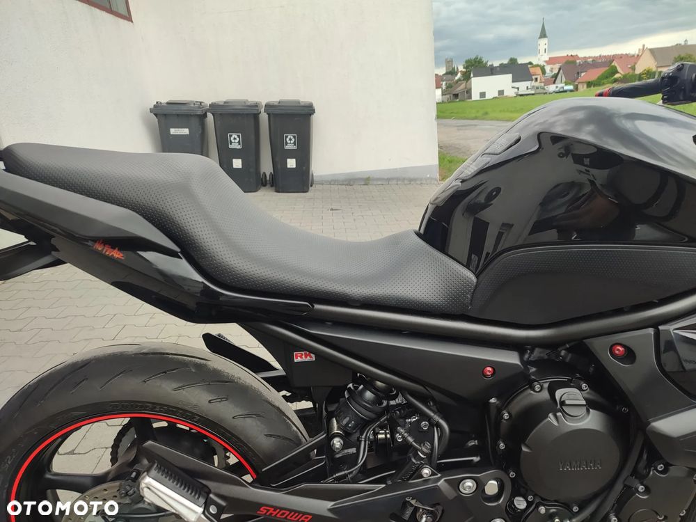 Yamaha XJ - 22