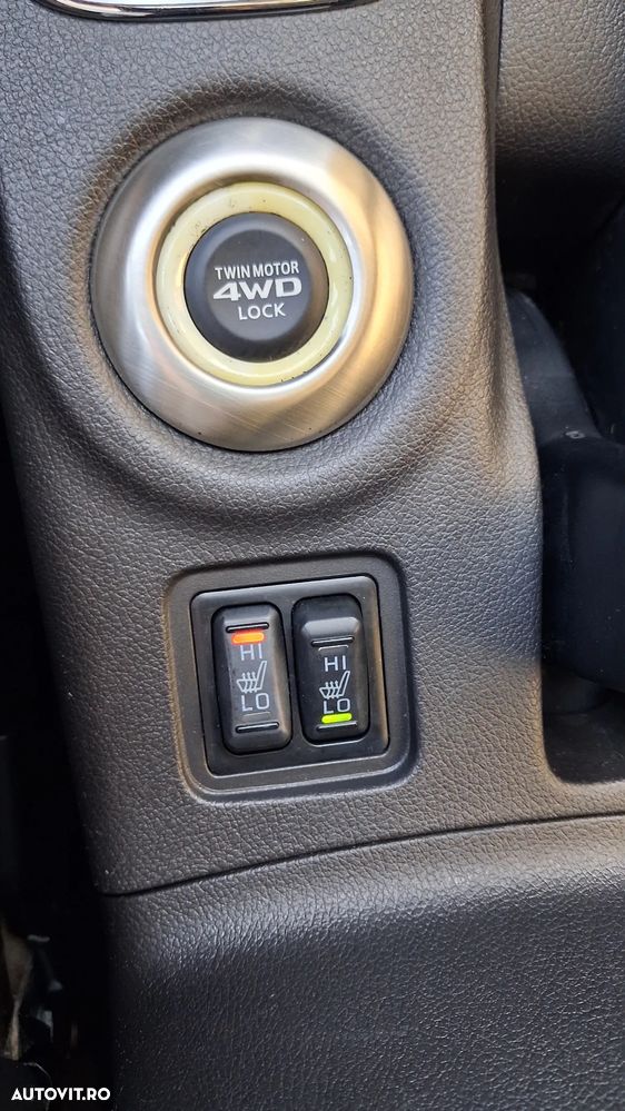Mitsubishi Outlander 2.0 Litre DOHC MIVEC 4WD Instyle Navi - 15