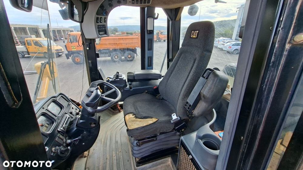 Caterpillar 950 G 4X4 - 10