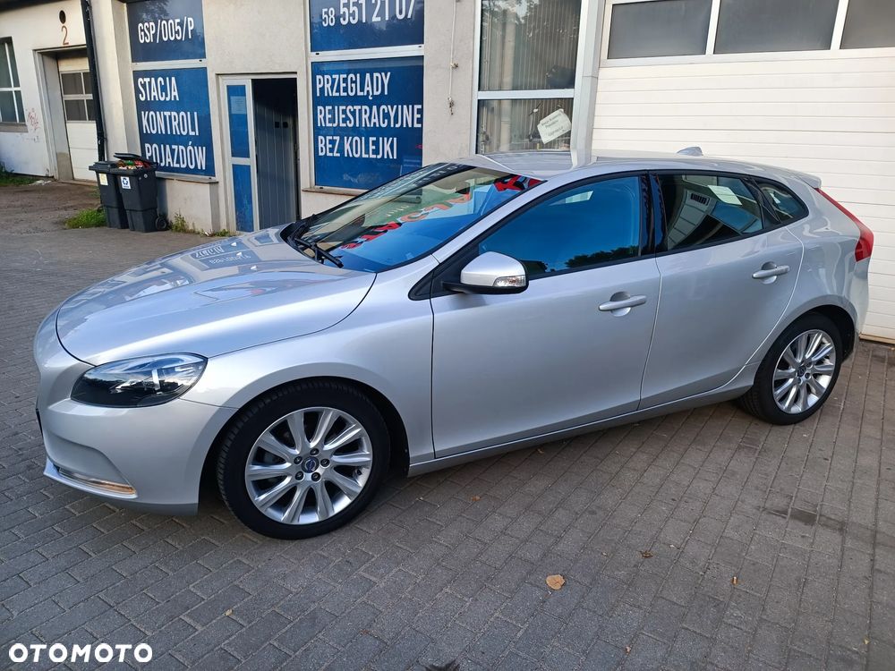 Volvo V40 D2 - 3