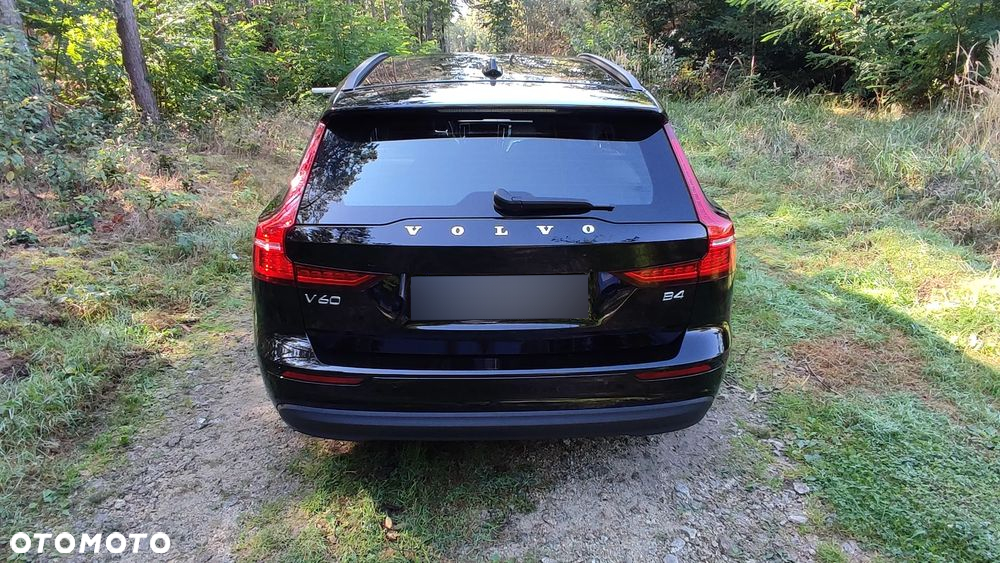 Volvo V60 B4 D Core - 9