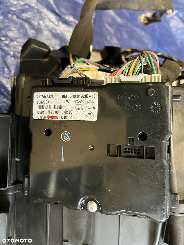 NAGRZEWNICA NISSAN QASHQAI J11 MODUŁ KLIMATYZACJI 277604EA2A - 1