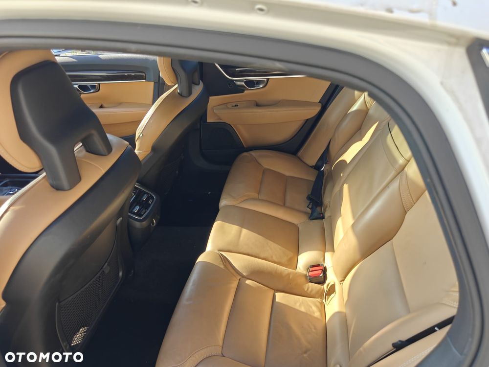 Volvo S90 T6 AWD Geartronic Inscription - 9