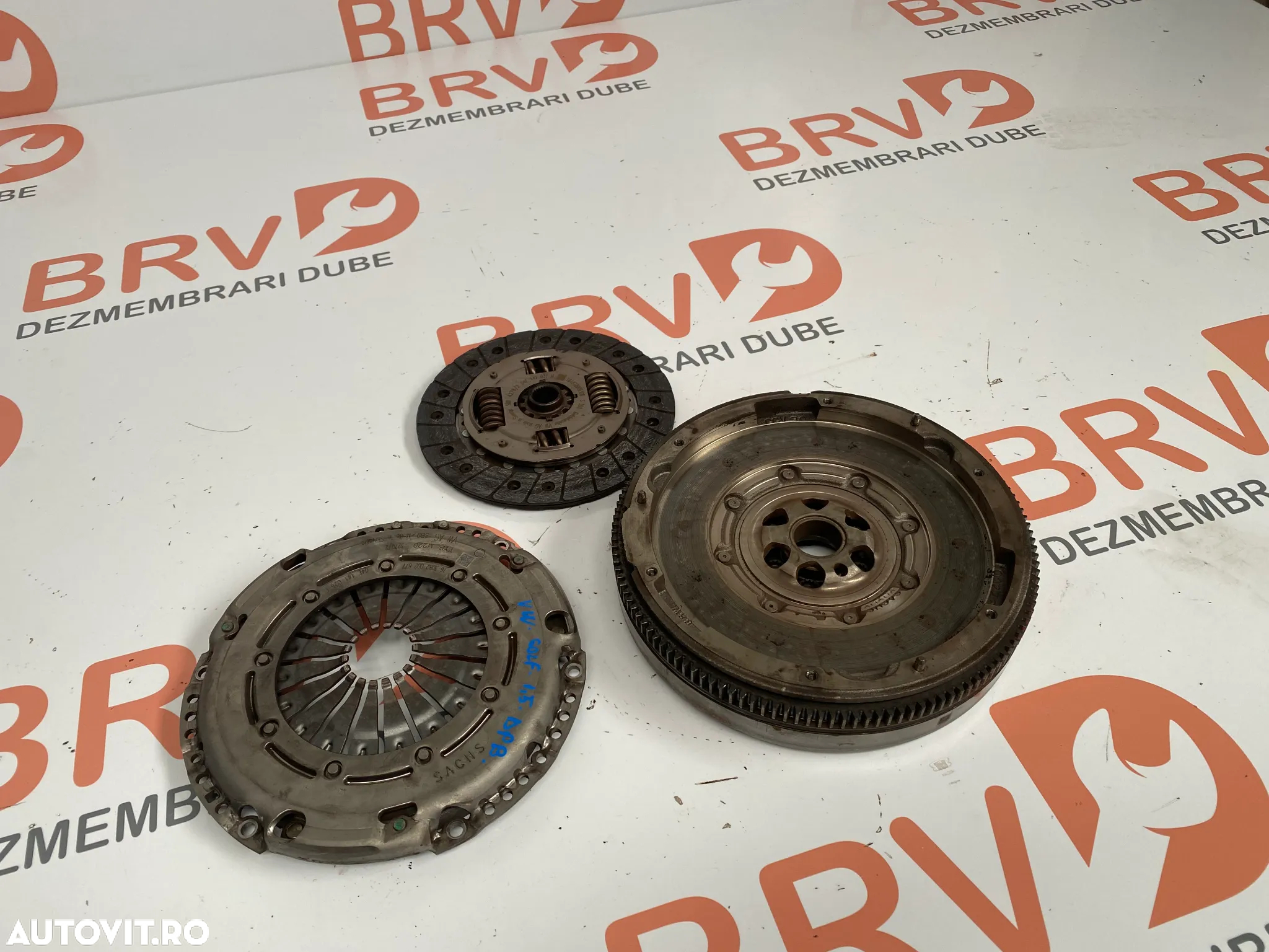 Kit ambreiaj (placa + disc + volanta) pentru Vw Tiguan / Vw Golf 8 / Skoda / Audi A3 1.5 tfsi motorizare Euro 6 2018-2022 an fabricatie Cod motor DAD (MK8) - 2