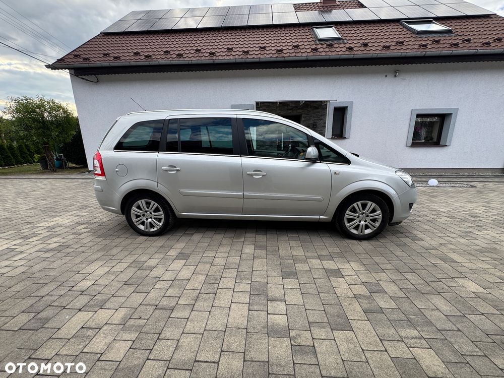 Opel Zafira 1.8 Innovation - 9