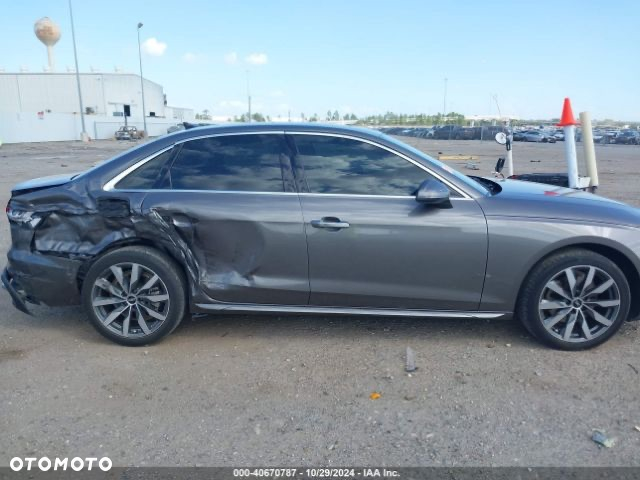 Audi A4 2.0 TFSI quattro S tronic - 13