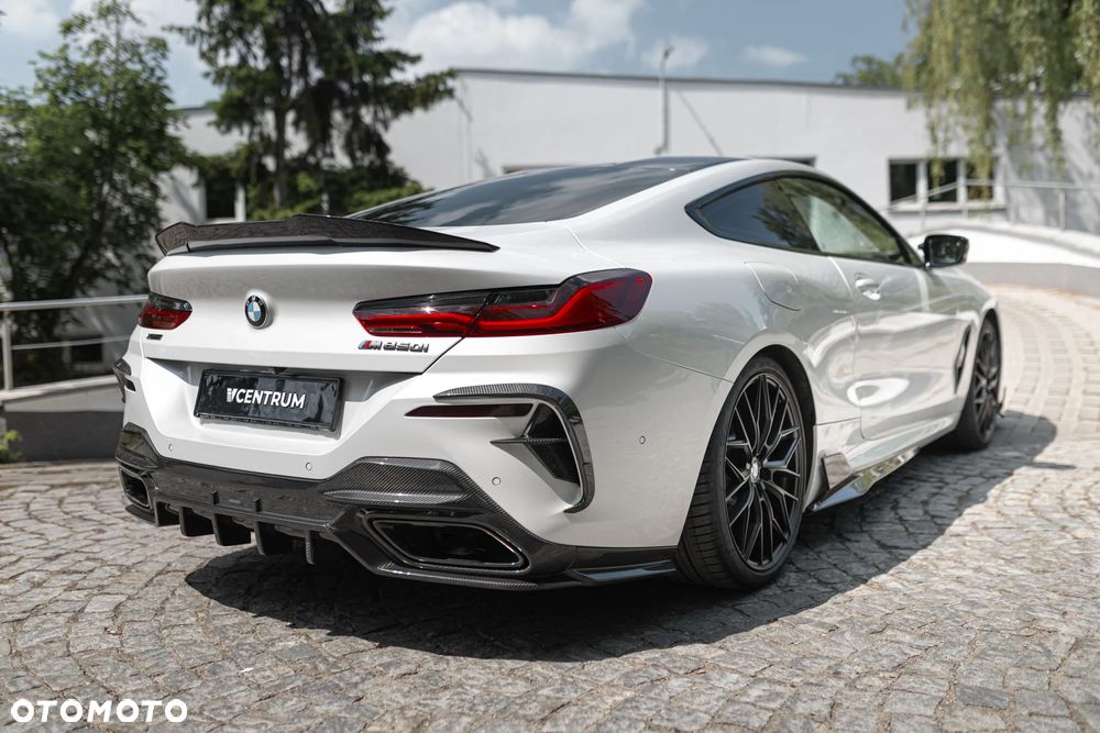 BMW Seria 8 M850i xDrive - 15